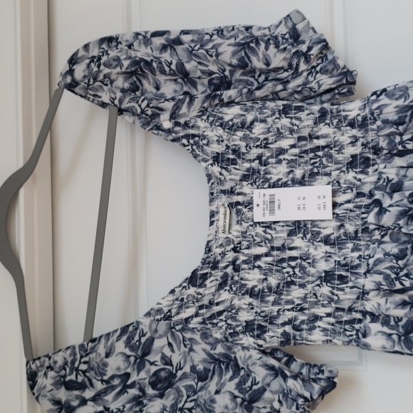 NWT abercrombie dress - Picture 2 of 3